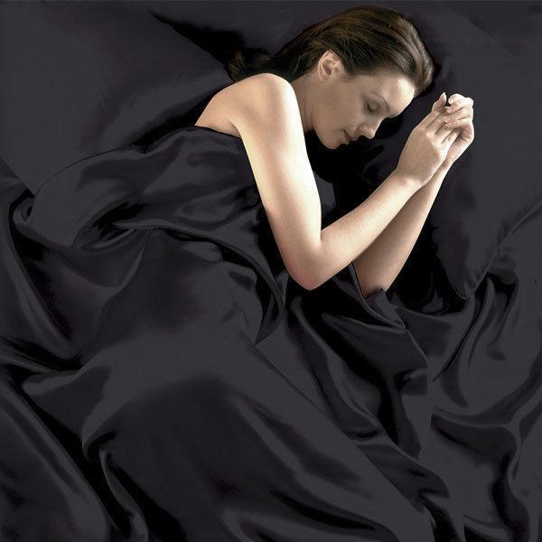 Red Or Black 95Gsm 4 Piece Satin Sheet Set For Queen King Beds