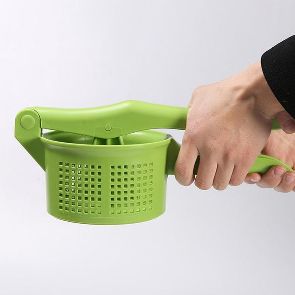 Multi Functional Fruit Vegetable Water Squeezer Drainer Kitchen Strainer Manual Juicers