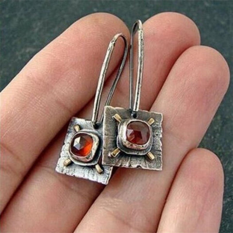Veile Studios Red Ruby Retro Fashion Girl Silver 1 Pair Earrings