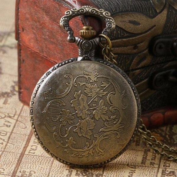 Veile Studios Steampunk Hollow Dog Quartz Pocket Watch Necklace Pendant53 Copper Color Pocket Watches