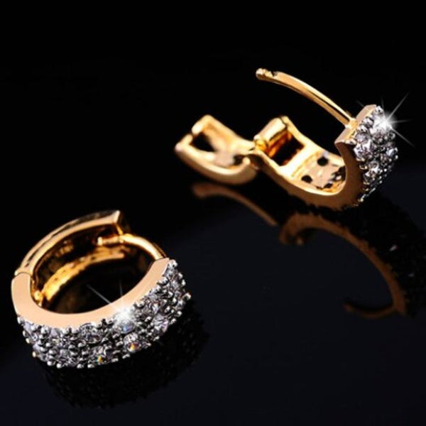 Veile Studios Rhinestoned Round Hollow Out Golden Earrings