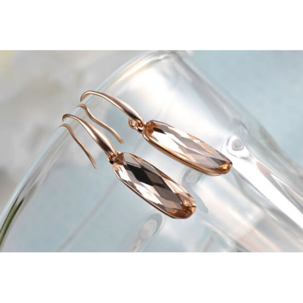Veile Studios Rings Rose Gold Oval Champagne Drill Collars Earrings