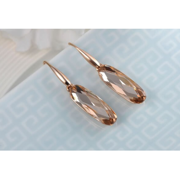 Veile Studios Rings Rose Gold Oval Champagne Drill Collars Earrings