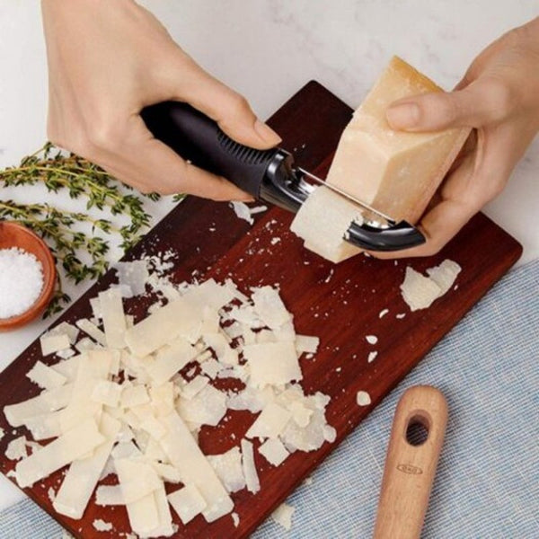 Rotating Peeler With Soft Anti Slip Oversized Handle Black Peelers & Slicers