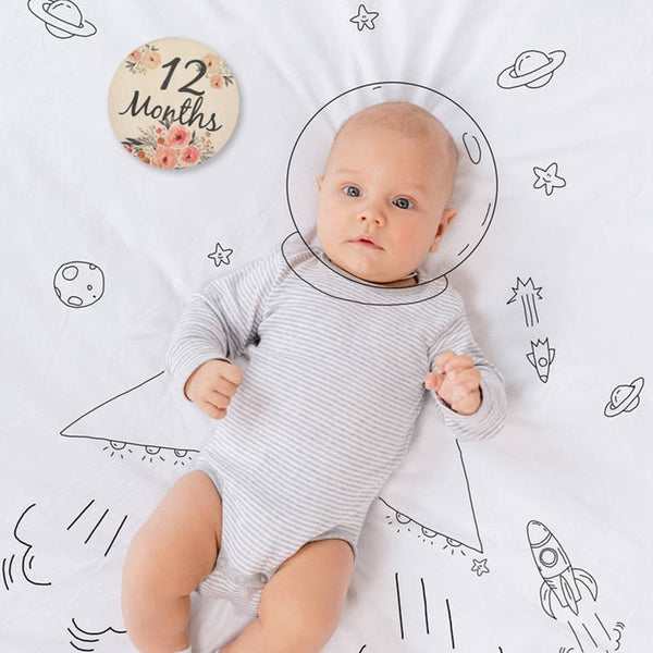 Wooden Baby Milestone Cards Double Sided Flowers Photography Props Set Of 6 Background Material