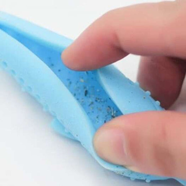 Silicone Fish Type Pet Cat Toothbrush Catnip Bite Clean Molar Toy Stick Deep Sky Blue