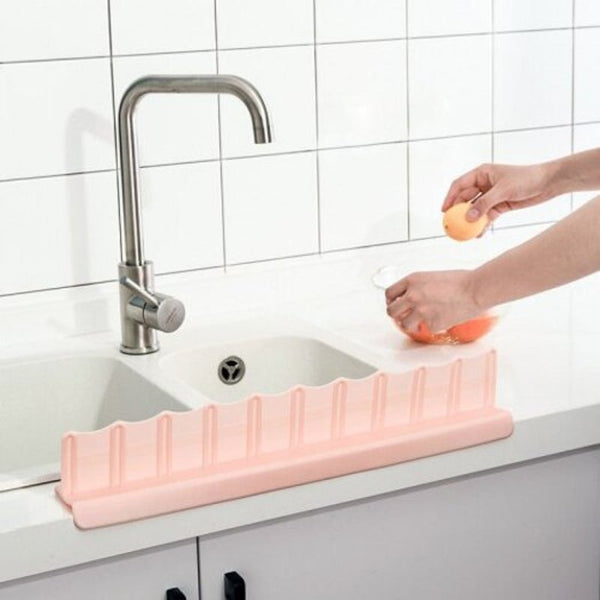 Sink Water Splash Guard Kitchen Bathroom Splashproof Baffle Board Washing Tools Supplies Pink
