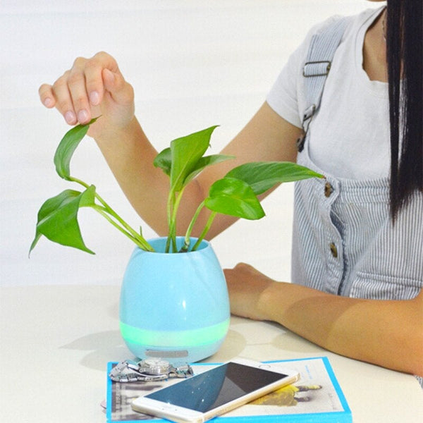 Elegant Bluetooth Night Light Music Flower Pot Audio Docks & Mini Speakers