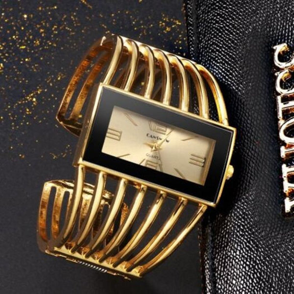 Veile Studios Stylish Bracelet Watch Women Rose Gold Quartz Rectangle Dial Clock For Lady Girls White Watches