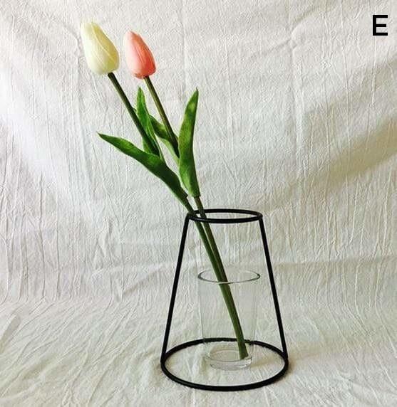 Nordic Black Iron Outline Vase Flower Plant Holder Vases