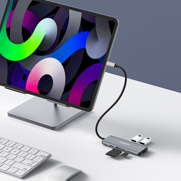 Mbeat 7-In-1 Usb-C 3.2 Gen2 Hub With 8K Video, 10Gbps Data Space Grey
