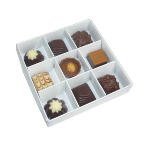 100 Pack Of White Card Chocolate Sweet Soap Product Reatail Gift Box - 9 Bay 4X4x3cm Compartments Clear Slide On Lid 12X12x3cm
