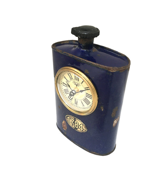 World Australia Table Clock Old Iron Drinking Flask Desk Clocks