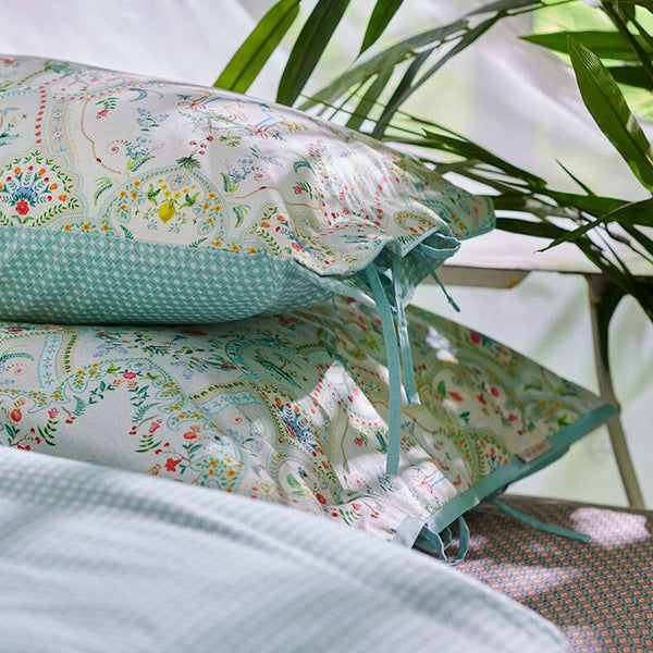 Pip Studio Curious Animals White Cotton Quilt Cover Set Queen Quilt Covers