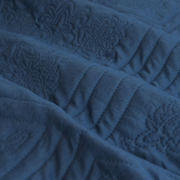 Ardor Eddison Cornflower Light Quilted Embossed Cover Set Quilt Covers