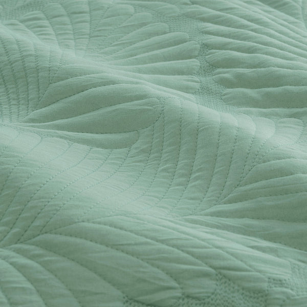 Ardor Molly Palm Green Quilted Cover Set Quilt Covers