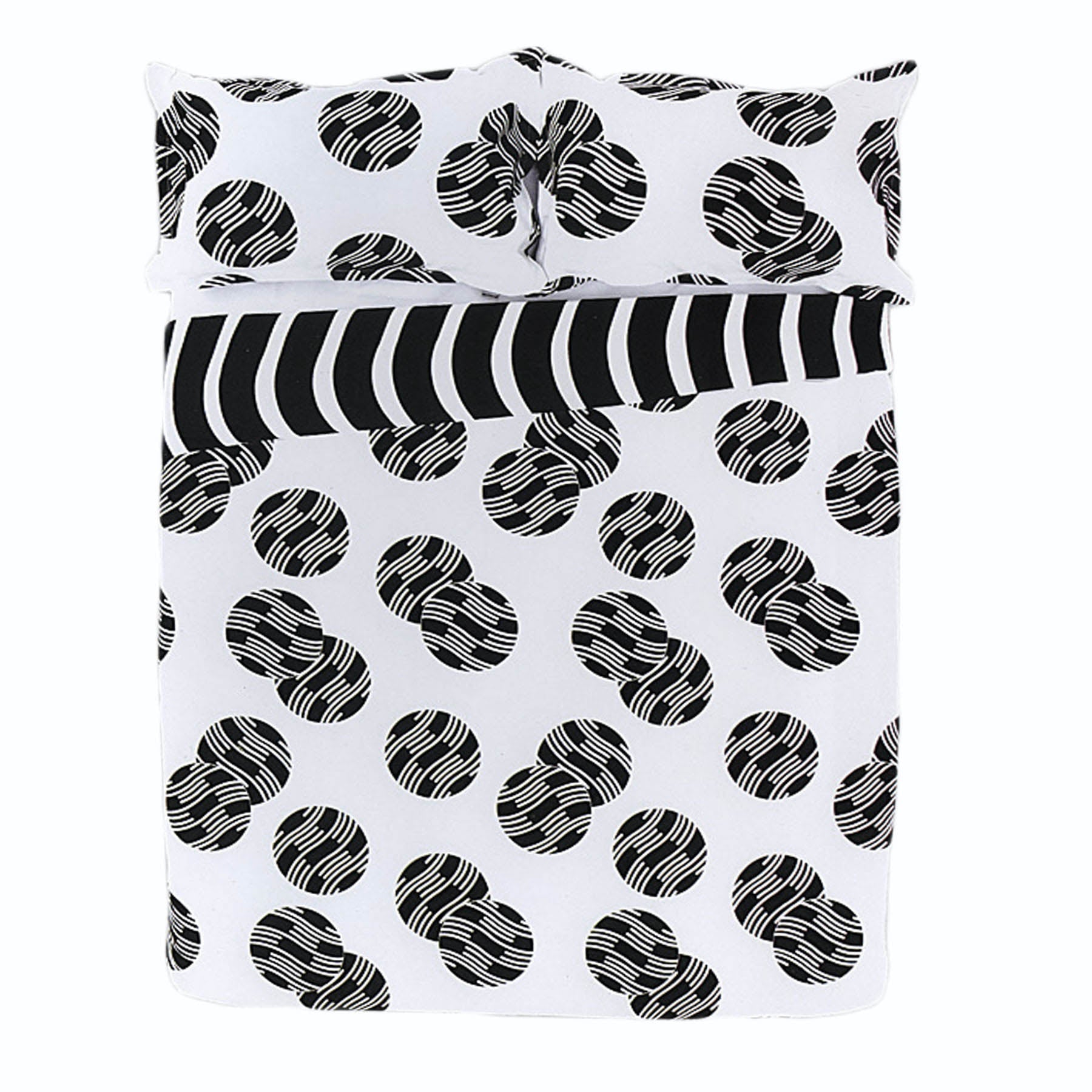 Apartmento Ontario Reversible Quilt Cover Set Black Queen Quilt Covers