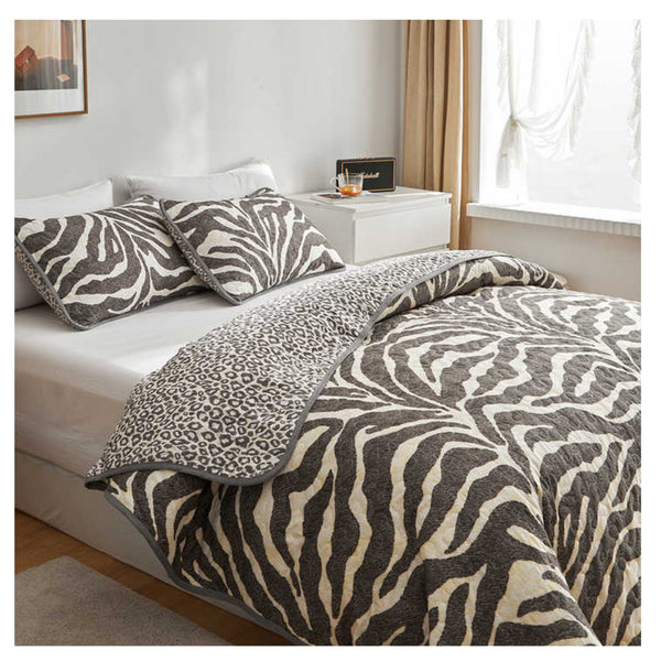 Grey Leopard Pattern 3 Piece Polyester Duvet Cover Set 173X230cm With Pcs Pillowcases 51X76cm Double Bed Quilts