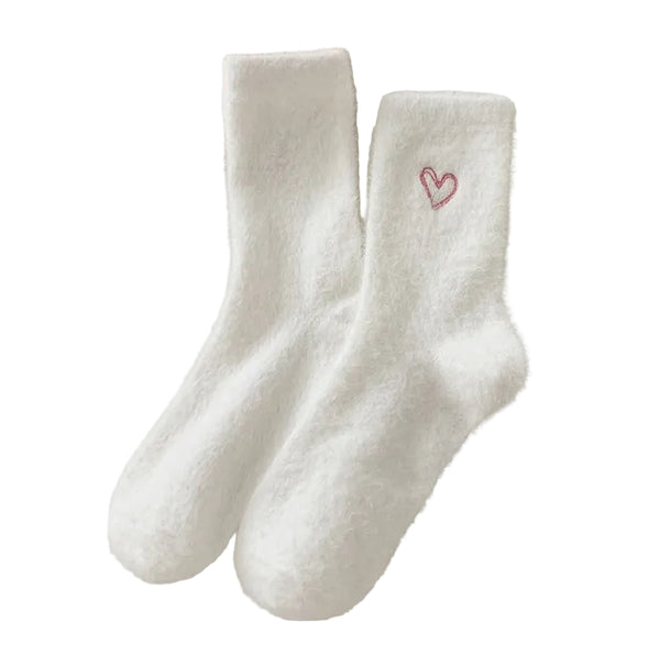 2 Piece White Women's Ultra Soft Fuzzy Socks Plush Chenille Thermal Crew With Heart Embroidery Womens Socks